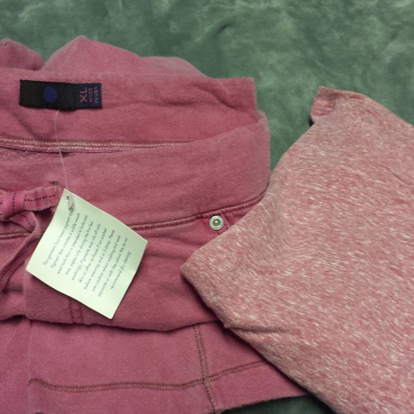 BlueDot jeans with Mondetta top - Picture 1 of 1